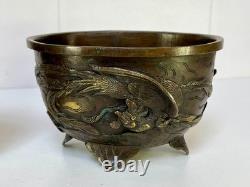 Paire de Coupes Bronze Asie XIXe Décor Haute Époque Qilin & Phénix JAPON XIXème