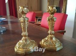 Paire de bougeoirs en bronze doré style LOUIS XVI èpoque XIX ème s