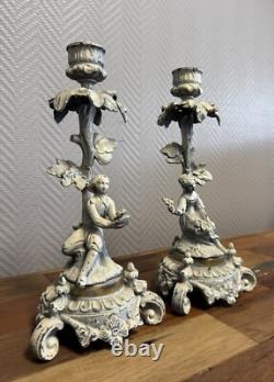 Paire de bougeoirs en bronze laqué époque XIXeme vers 1880