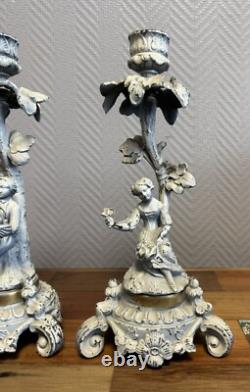 Paire de bougeoirs en bronze laqué époque XIXeme vers 1880