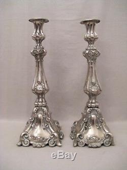 Paire de chandeliers d'église métal argenté époque XIX ème siècle