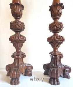 Paire de grands bougeoirs /piques cierges en bois sculpté, époque XIXème. 45 cm
