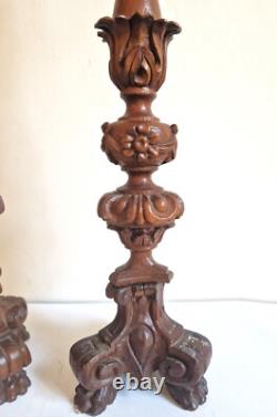 Paire de grands bougeoirs /piques cierges en bois sculpté, époque XIXème. 45 cm
