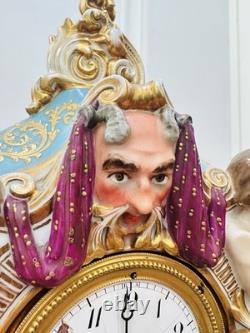 Pendule Signée Porcelaine de Jacob Petit du XIXème Siècle, Epoque Napoléon III