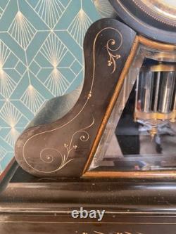 Pendule XIXème, époque Napoléon III, mouvement mercure, en marbre noir