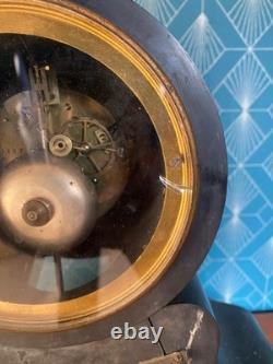 Pendule XIXème, époque Napoléon III, mouvement mercure, en marbre noir