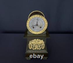Pendule de cheminée d'époque Empire