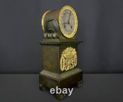 Pendule de cheminée d'époque Empire