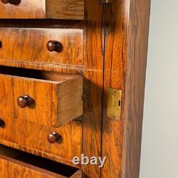Petite commode Wellington anglaise en placage de noyer, époque victorienne XIXe