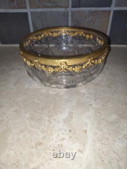Petite coupe ou jatte en cristal taillé cerclé de bronze Louis XVI époque XIXéme