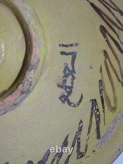 Plat ghotar signé en faience polychrome, région de fes, époque XIXème