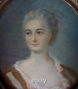 Portrait Femme Ovale Epoque Louis XV Pastel Du XIXème Siècle