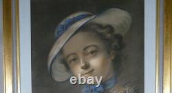 Portrait d'Une Jeune Femme Au Chapeau Et Bouquet De Fleurs, Pastel époque XIX èm