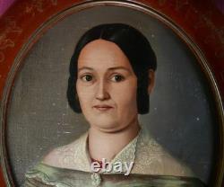 Portrait de Femme Ovale Epoque Louis Philippe Huile/Panneau du XIXème siècle