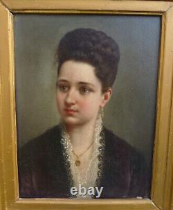 Portrait de Jeune Femme Epoque Second Empire Huile/Panneau du XIXème siècle