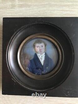 Portrait miniature jeune homme époque Directoire fin XVIII début XIXème siècle