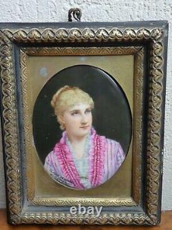 Rare Portrait de Jeune Femme Epoque 1879 Huile / porcelaine du XIXème siècle