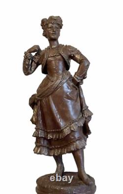 SCULPTURE EN FONTE D'ART DANSEUSE ESPAGNOLE HAUTEUR 65 cm ÉPOQUE NAPOLÉON III