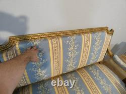 Salon Louis XVI bois doré, banquette et 4 fauteuils bois sculpté, époque XIX ème