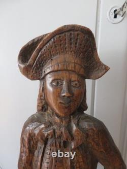 Sculpture Corsaire soldat homme bicorne 18éme Haute époque bois chêne sculpté
