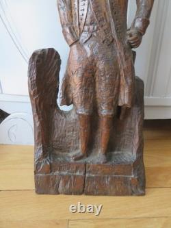 Sculpture Corsaire soldat homme bicorne 18éme Haute époque bois chêne sculpté