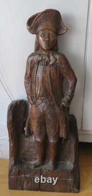 Sculpture Corsaire soldat homme bicorne 18éme Haute époque bois chêne sculpté
