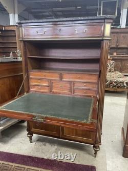 Secrétaire époque Louis XVI acajou Sort De Restauration