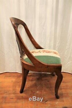 Six chaises gondoles en acajou époque Restauration XIX ème siècle