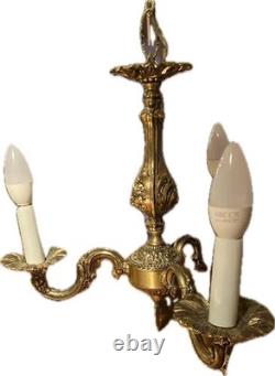 Suspension Style Louis XVI, époque XIXème, 3 branches, à décors de rocailles