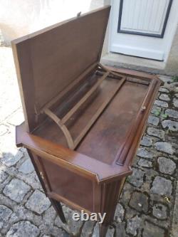 Table commode chiffonnière époque Louis XVI estampillée J. F Leleu en acajou 18e