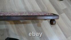 Très Long Repose Pieds En Bois Et Tissu, époque XIX ème