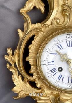 Très beau Cartel d'applique mural style Louis XV en bronze doré époque 19ème