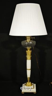 Très grande lampe de style Louis XVI en marbre et bronze, époque XIX ème