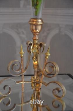VASE CORNET EN BRONZE ET CRISTAL A BORD FESTONNE XIX ième EPOQUE NAPOLEON III