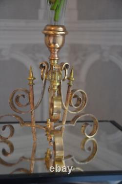 VASE CORNET EN BRONZE ET CRISTAL A BORD FESTONNE XIX ième EPOQUE NAPOLEON III