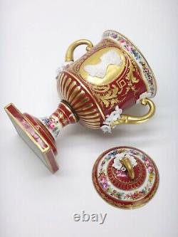 Vase Medicis en Porcelaine de Paris époque XIXeme