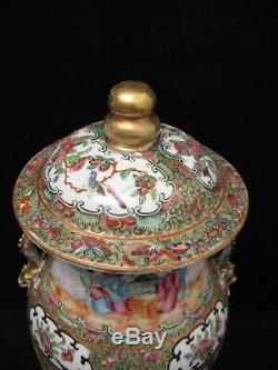 Vase couvert en porcelaine de canton Chine époque XIX ème siècle