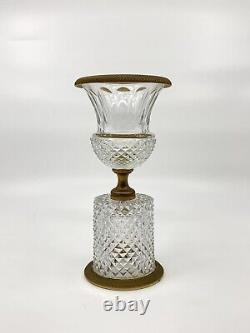 Vase de forme medicis en cristal taillé monté bronze XIXeme Epoque Charles X