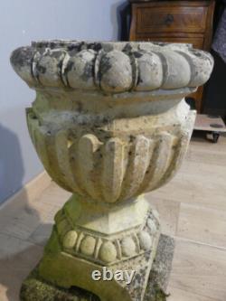 Vase de jardin en pierre blanche à godrons, jardinière, époque XIX ème