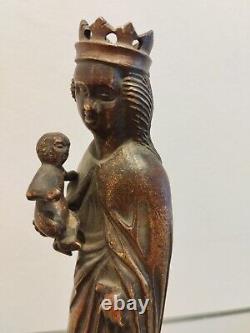 Vierge à l'Enfant, gothique, XVe siècle. Haute époque