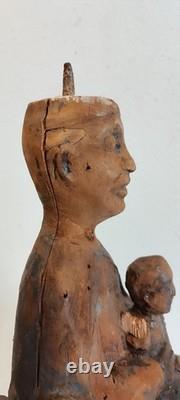 Vierge assise, Sedes Sapientiae, Haute Époque